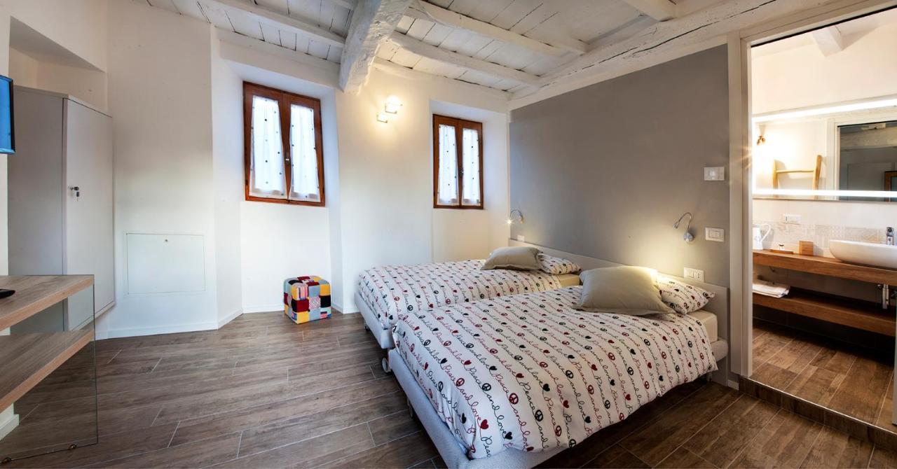Al Rost B&B Luino Bagian luar foto