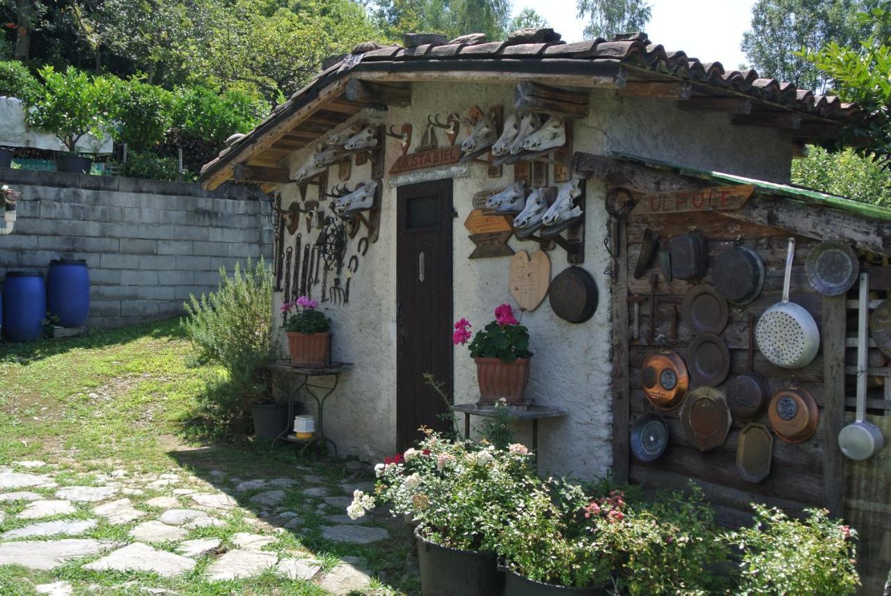 Al Rost B&B Luino Bagian luar foto